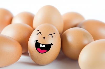 Laughing-Egg-In-Batch