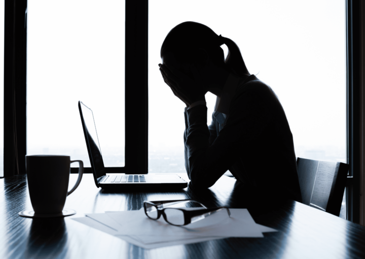 stressed-young-businesswoman-in-the-office