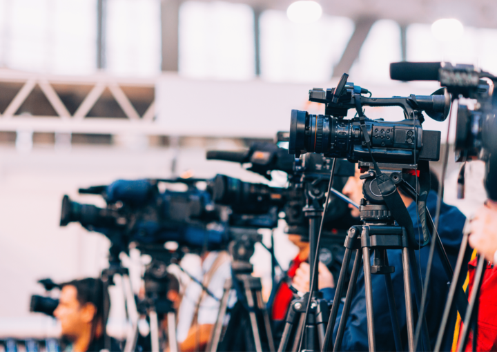 media-television-cameras-lined-up-at-press-conference